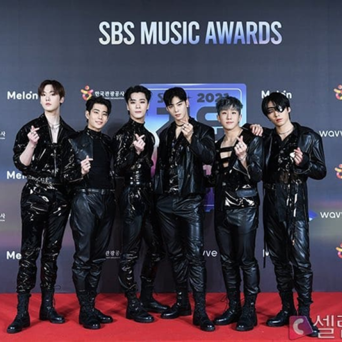 7 Best Korean Award Show Looks Of 2021! image4 17dade45