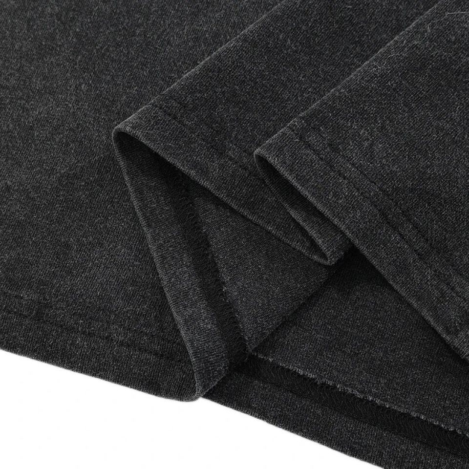 Red Face Floating Shadow Graphic T-Shirt S79d7c0b3f1054e0693ce3f3216213259h 294f3063