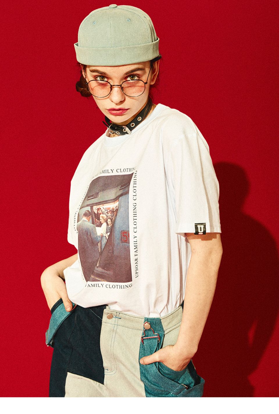 Metro Train Crowd Print Cotton T-shirt Hdeac0e98612c49e6a0a33bde8bb55a5fh 4b45eae0