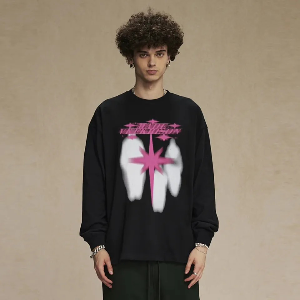 Crimson Star Shadow Graphic Sweatshirt Sbef32dc85bee436a8b78a86af9f86a294 5288848d