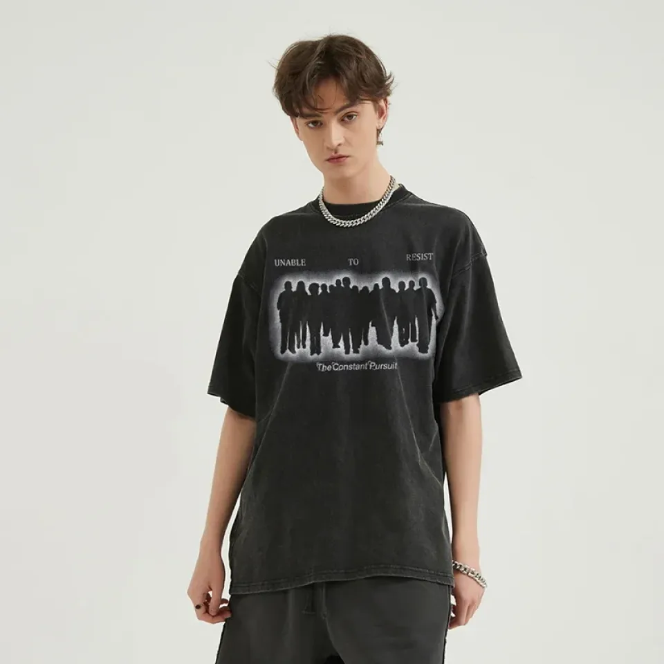 Shadowed Crowd Graphic T-Shirt S082f90fa0f204918bd830b0fa5ab2072j 64d19703