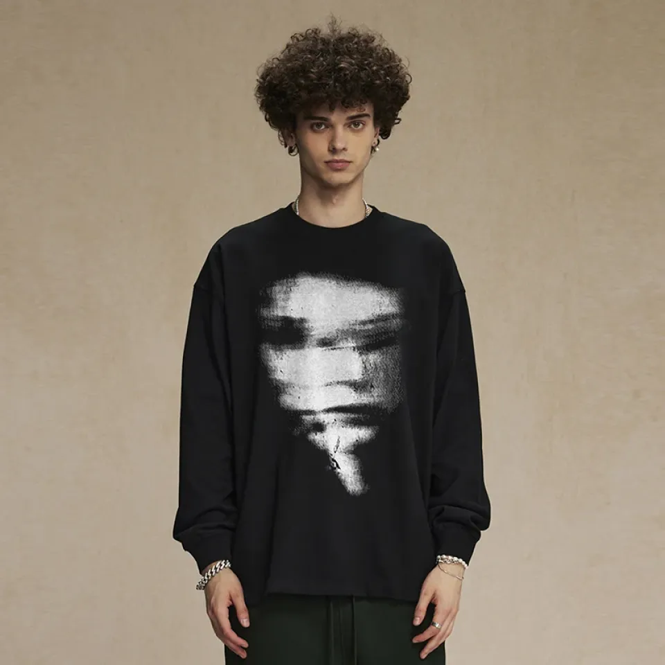 Obscured Face Graphic Sweatshirt Scb74159eb5d64b62b027380be30b9004n 905cccbc