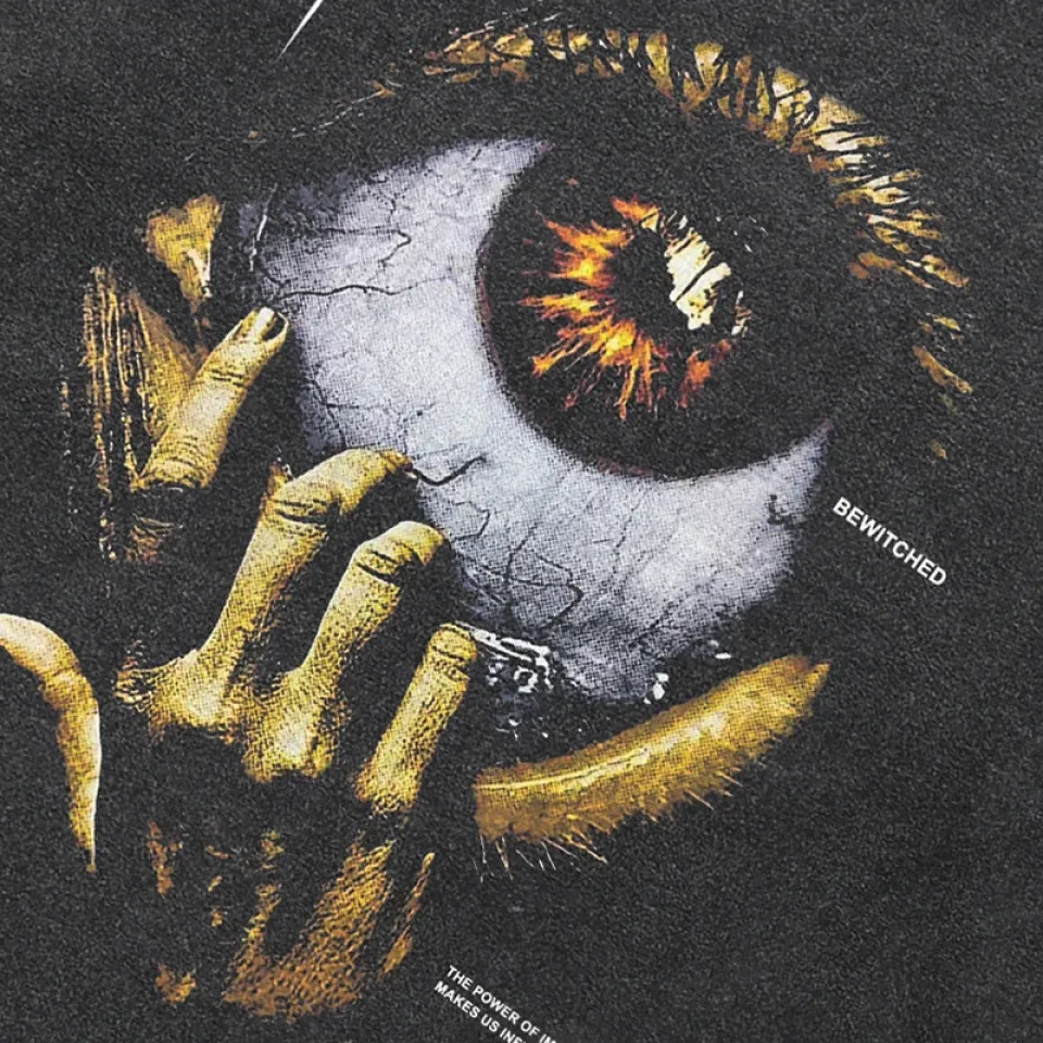 Grunge Eye Graphic T-Shirt S3b4fbec901044e9b8bce516fe7a3c9fdA 1 9e1897a0
