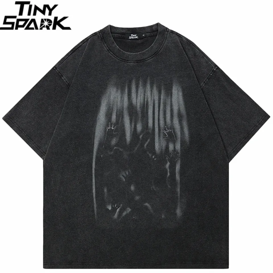 Creepy Shadow Graphic T-Shirt 1 Creepy Shadow Graphic T-Shirt Sd346fe68f0124d0aa7e79275601223cdt b1fa13c3
