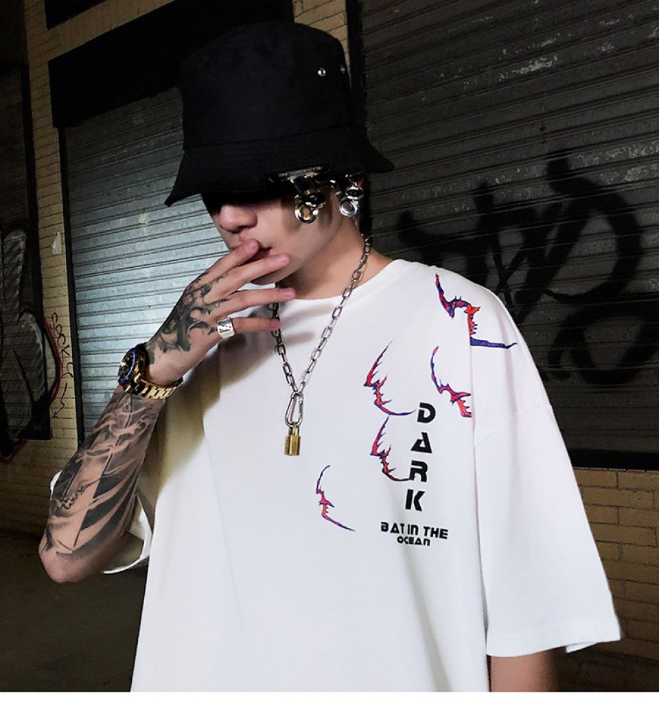 Dark Bat In The Ocean Cotton T-shirt H1243f18cc5944b56b407b43de665aa5dd fe5ce360