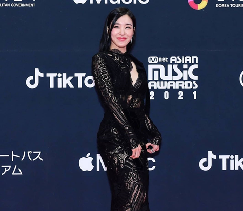 7 Best Korean Award Show Looks Of 2021! image7