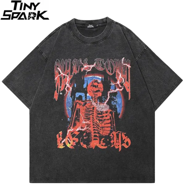 Vintage Wash Skull Graphic T-Shirt